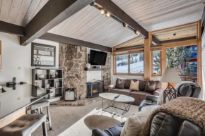 Laurelwood Condominiums 414
